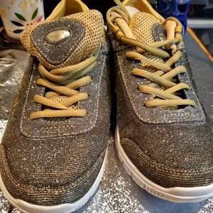 Gold Glitter Cheeks Sneakers with Energy Pads
